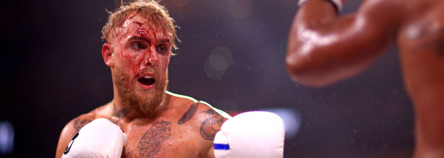 Hvězdy MMA reagují na šokující KO Jakea Paula, který v zápase uspal Tyrona Woodleyho. Další bojovníci se hlásí o zápas