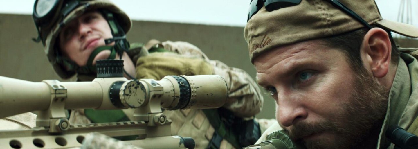 Hviezdny Bradley Cooper sa ponorí do hlbín oceána v sci-fi thrilleri Deeper