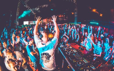 Hviezdy Tomorrowlandu WolfPack a EKG dorazia priamo na Wakelake! Sobota v Bratislave bude naozaj vyhrotená Hviezdy Tomorrowlandu WolfPack a EKG dorazia priamo na Wakelake! Sobota v Bratislave bude naozaj vyhrotená