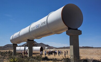 Hyperloop se stává reálnějším. Elon Musk nyní mluví už i o přepravě vozidel Hyperloop se stává reálnějším. Elon Musk nyní mluví už i o přepravě vozidel