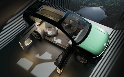 Hyundai představil futuristický elektromobil Seven. V zadní části má gauč a místo volantu jakýsi joystick 
