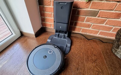 iRobot Roomba i3 je lacnejšia možnosť, ako si vysávač pár mesiacov nevšímať (Recenzia)