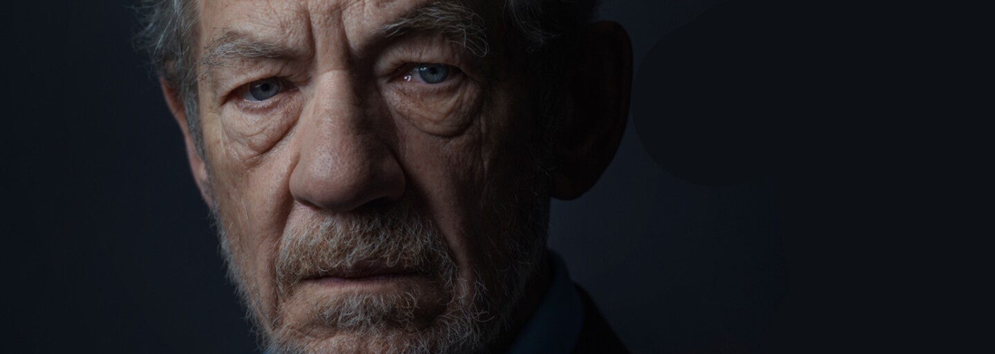 Ian McKellen, legendárny Gandalf, Magneto a po novom aj Sherlock dnes oslavuje 76. narodeniny