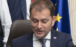 Igor Matovič zdieľal nenávistný status svojho hejtera, meno nevycenzuroval. Mohol ho vystaviť kyberšikane