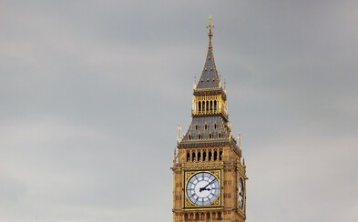 Ikonický londýnsky Big Ben na ďalšie 4 roky stíchne. Svetoznáma pamiatka bude pravidelne zvoniť až v roku 2021 Ikonický londýnsky Big Ben na ďalšie 4 roky stíchne. Svetoznáma pamiatka bude pravidelne zvoniť až v roku 2021