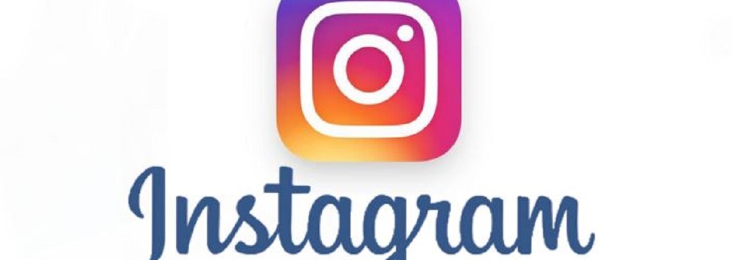 Instagram sa ospravedlnil fotografke za vymazanie fotky dvoch bozkávajúcich sa mužov
