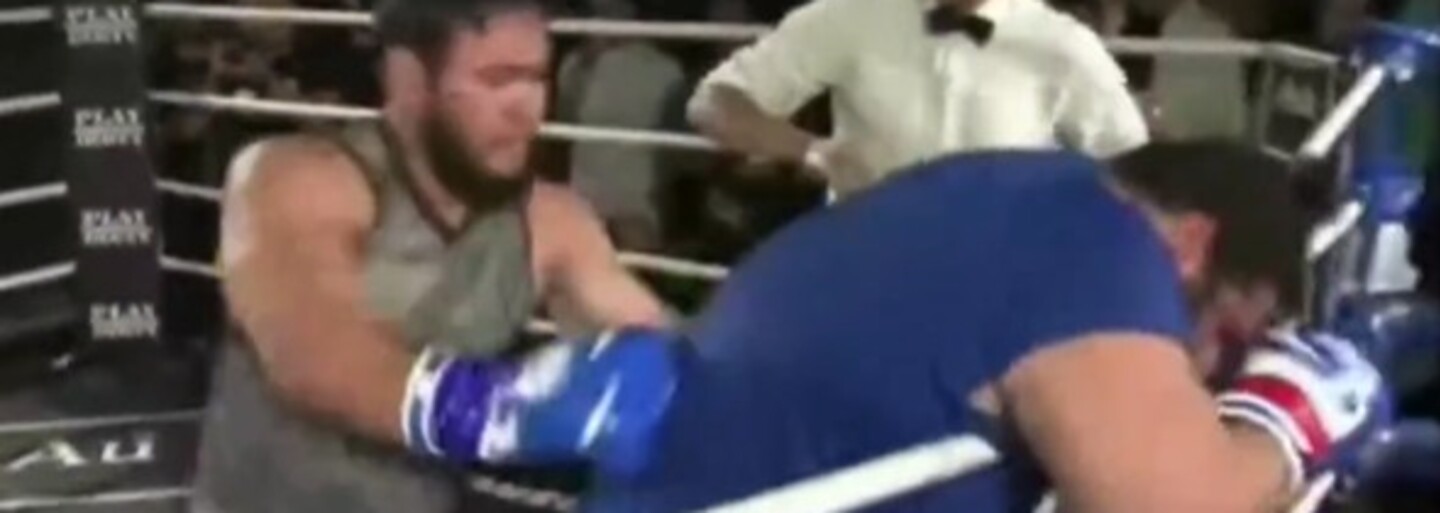 Iránsky Hulk sa ospravedlnil za hrozný boxerský výkon a tvrdý knokaut, ktorý inkasoval. Od súpera bol pritom ťažší o 50 kilogramov