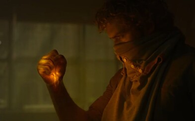 Iron Fist sa v úžasnom finálnom traileri ako kvalitatívne, tak súbojovo nesmierne podobá na Daredevila Iron Fist sa v úžasnom finálnom traileri ako kvalitatívne, tak súbojovo nesmierne podobá na Daredevila