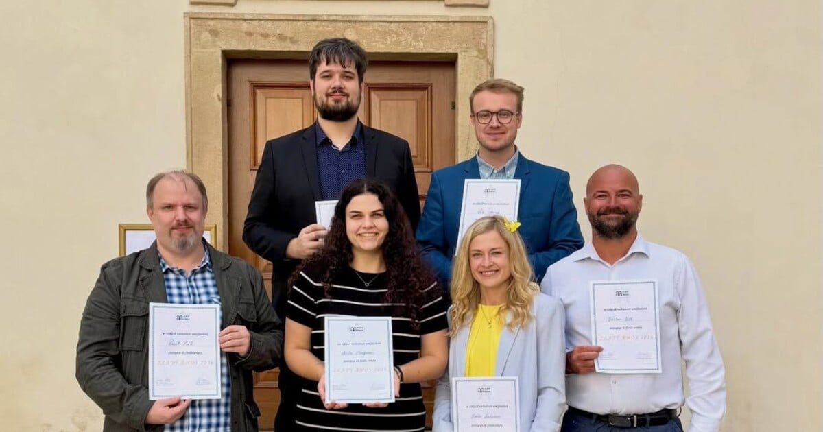 Tohle je 6 nejlepších učitelů a učitelek Česka pro rok 2026. Finále Zlatého Ámose se blíží