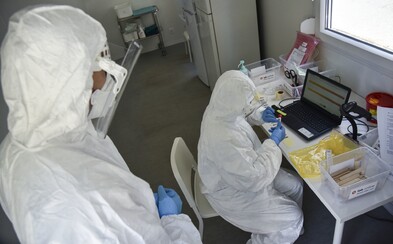Izraelští vědci navrhli způsob, jak významně zefektivnit testování lidí na koronavirus Izraelští vědci navrhli způsob, jak významně zefektivnit testování lidí na koronavirus