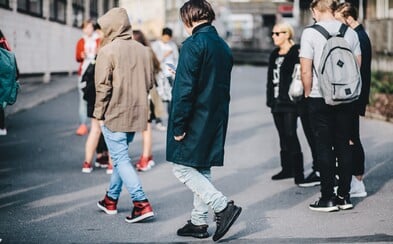 Jak to vypadalo na releasu nových Yeezy Boost 350 V2 a jaké outifty jsme měli možnost vidět? (Fotoreport) Jak to vypadalo na releasu nových Yeezy Boost 350 V2 a jaké outifty jsme měli možnost vidět? (Fotoreport)