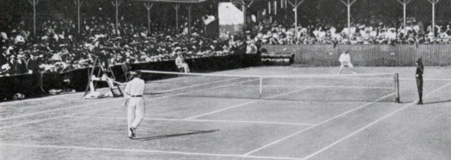 Jako hokejista vyhrál mistrovství světa a stříbro na olympiádě. Po emigraci z Československa ovládl Wimbledon i French Open
