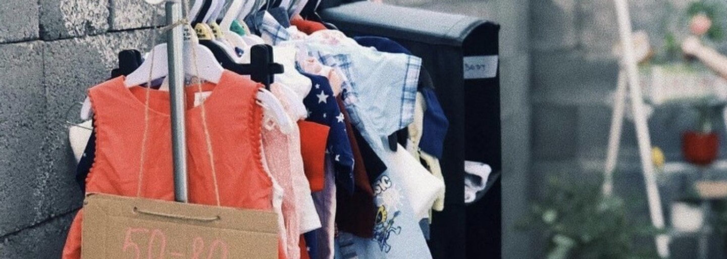Jana a Simona založili prvé re-use centrum na Slovensku, kde si požičiaš zmrzlinovač alebo vymeníš staré knihy za nové (Rozhovor)