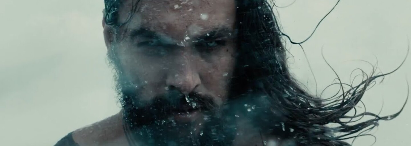 Jason Momoa trvdo trénuje na rolu Aquamana. Sľubuje podmorský svet, aký sme ešte nikdy nevideli