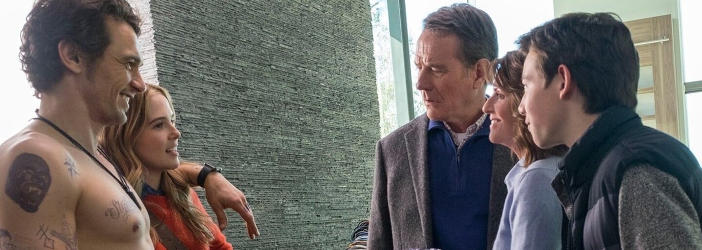 Je komédia Why Him? s Bryan Cranstonom a Jamesom Francom perfektnou vianočnou zábavkou, ktorá tu chýbala? (Recenzia)