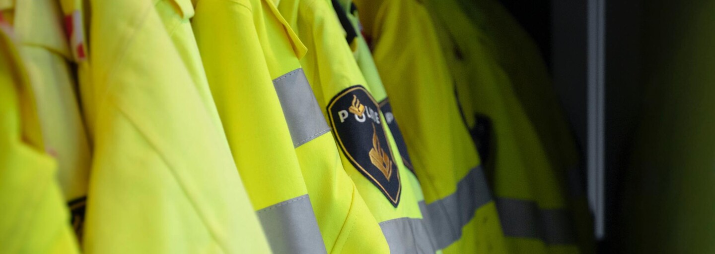Je to psychologický efekt, tvrdí etnologička o príťažlivosti ľudí v uniformách. Ako vnímaš uniformy ty?