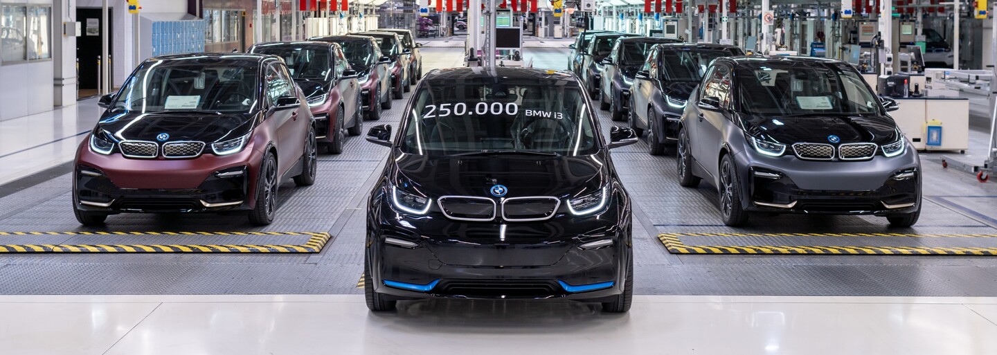 Jeden z najúspešnejších elektromobilov odchádza do dôchodku, výroba BMW i3 sa končí oslavnou edíciou