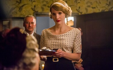 Jessica Chastain ukrývá židy ve své zoo během 2. světové války v dramatu The Zookeeper's Wife Jessica Chastain ukrývá židy ve své zoo během 2. světové války v dramatu The Zookeeper's Wife