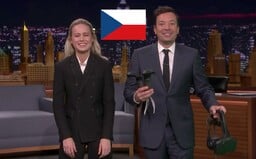 Jimmy Fallon si zahrál českou VR hru spolu s herečkou z Avengers Brie Larson