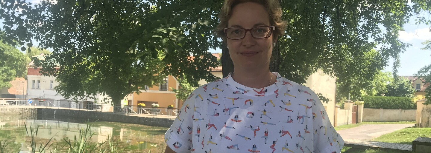 Jiřina Kočí se stala obětí sexuálního zneužívání knězem. Velmi hrubé sexuální praktiky snášela bezmála tři roky (Rozhovor)