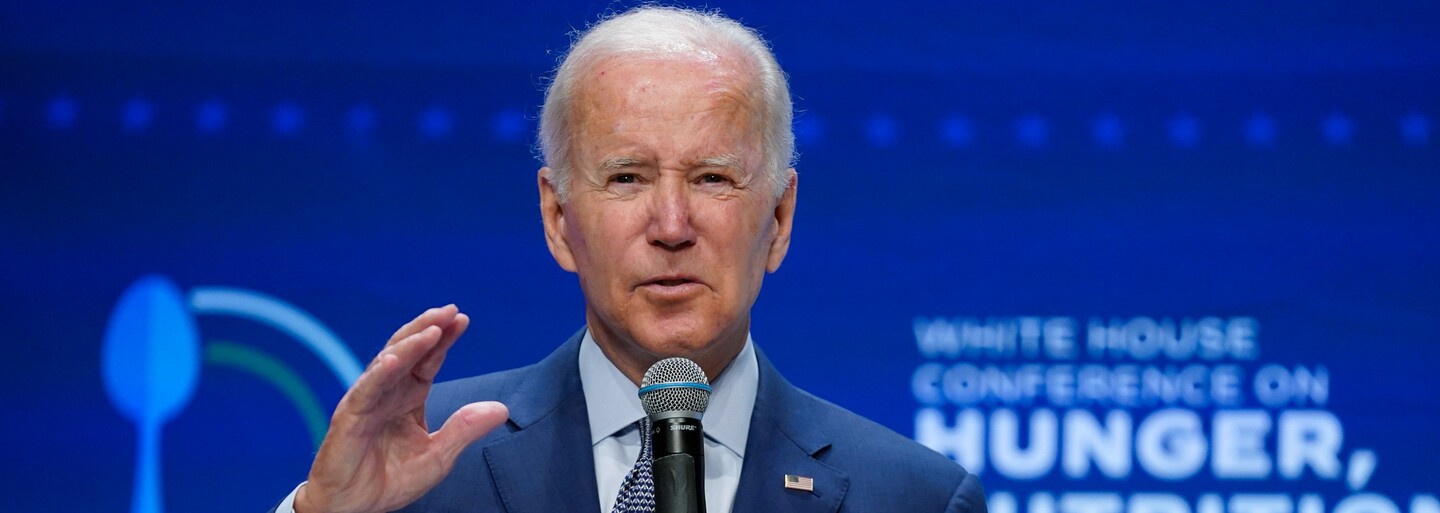 Joe Biden omilostní lidi odsouzené za držení marihuany