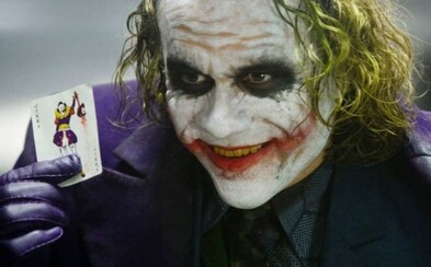 Joker v podání Heatha Ledgera se stal nejlepším záporákem všech dob. Filmoví fanoušci ho posunuli i před Darth Vadera Joker v podání Heatha Ledgera se stal nejlepším záporákem všech dob. Filmoví fanoušci ho posunuli i před Darth Vadera