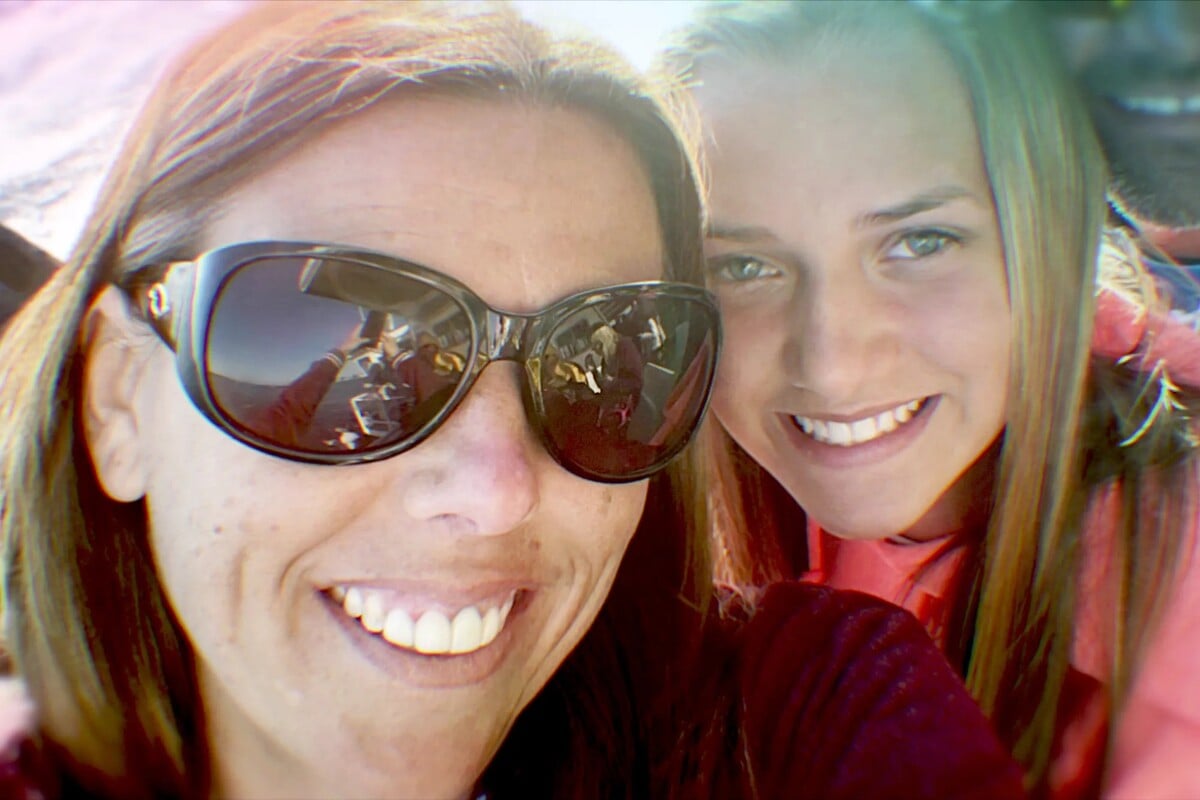 Kendra a Lauryn Licari.