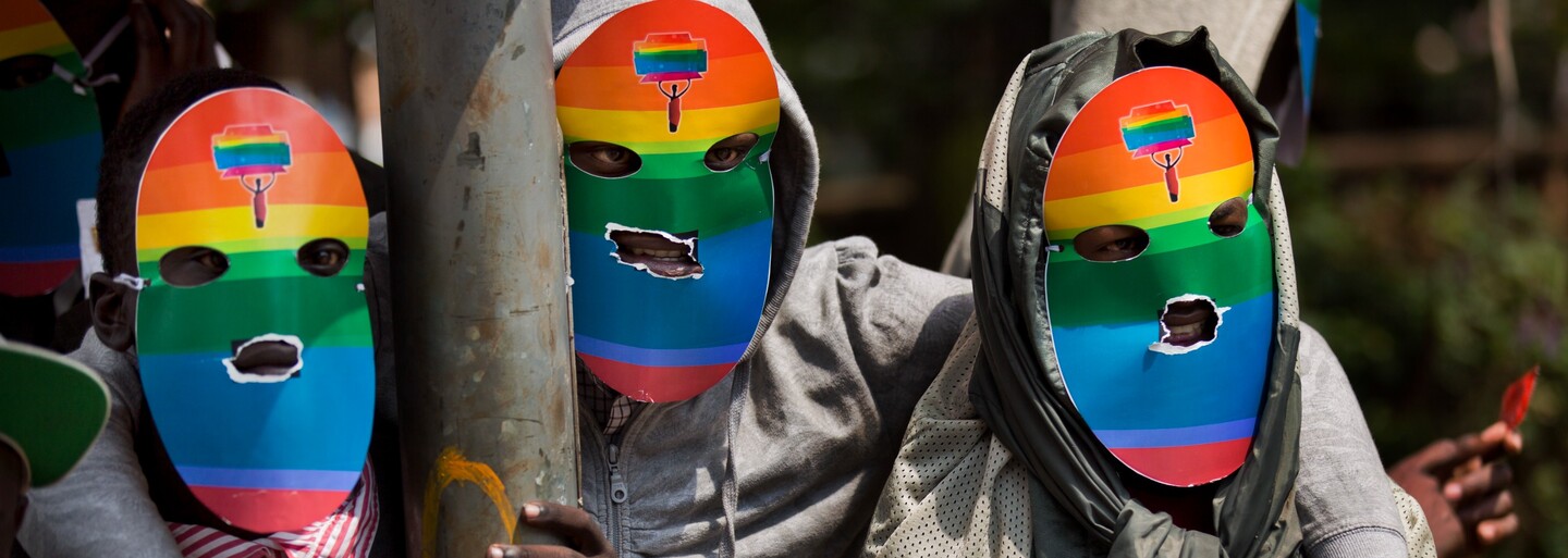 Jsi gay? Jdeš do vězení. V Ugandě prošel zákon, který kriminalizuje homosexualitu