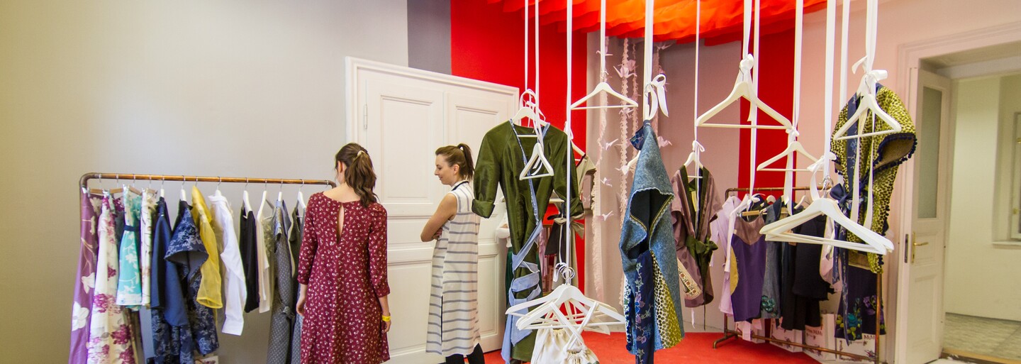 Jsi kreativní umělec, návrhář nebo šperkař? Přijď svou tvorbu ukázat tisícům návštěvníkům na Prague Design Week!
