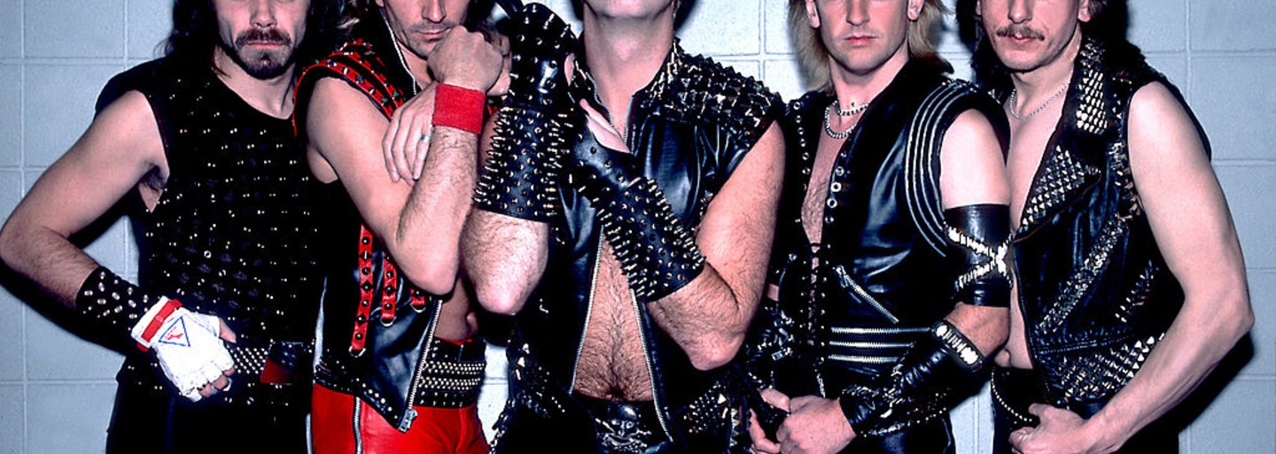 Judas Priest: príbeh gaya, ktorý sa dlhé roky skrýval v heavymetalovom mačovskom svete, dnes verí vo vyššiu moc a modlí sa
