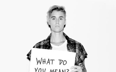 Justin Bieber se vrací k hudbě novou skladbou What Do You Mean? s produkcí od Skrillexe Justin Bieber se vrací k hudbě novou skladbou What Do You Mean? s produkcí od Skrillexe