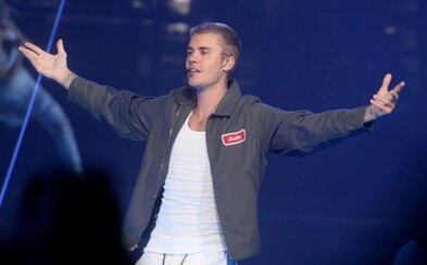 Justina Biebera v Číně zakázali. Kazí prý mládež i dospělé, fanouškům se však vyjádření rozhodně nelíbí Justina Biebera v Číně zakázali. Kazí prý mládež i dospělé, fanouškům se však vyjádření rozhodně nelíbí