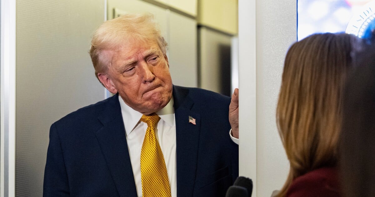 Írán posílá Trumpovi tvrdý vzkaz. Je to nezákonný čin, reaguje na zadržení Madura a jeho ženy