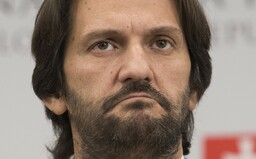 Kaliňák pre REFRESHER: Nikdy som nemal kokaín, marihuanu ani inú drogu. Som závislý na Coca-Cole