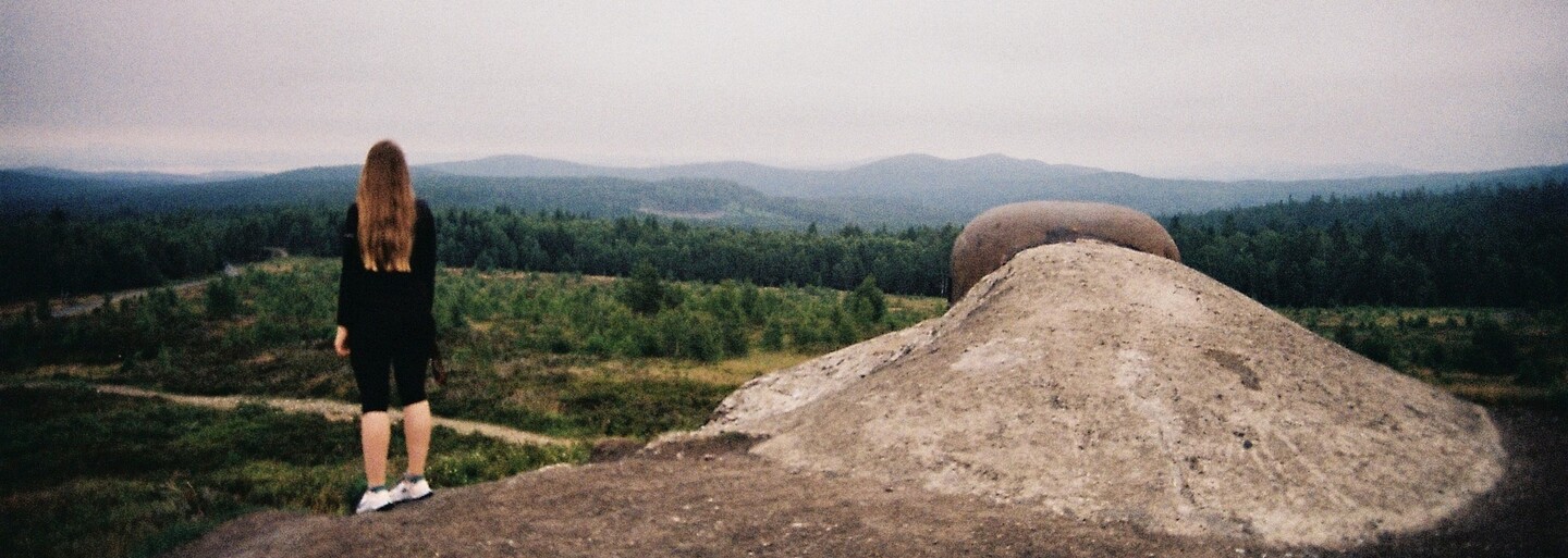 Kam na výlet: Pod Houpákem se rozprostírá bývalé vojenské letiště i úchvatný panoramatický výhled