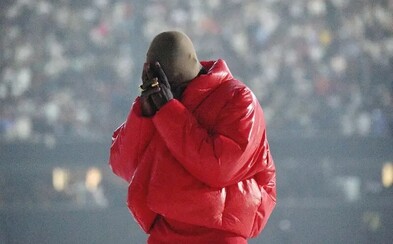 Kanye West Did Not Return Borrowed Clothes. The Owner Demands 400 Thousand Dollars.