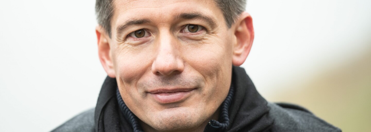 Karel Diviš je zpět! Soud jej vrátil do prezidentského klání, Janeček má smůlu