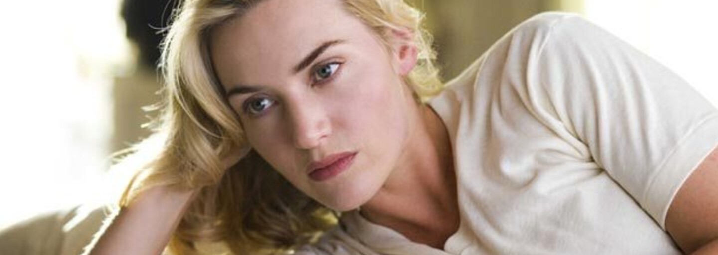 Kate Winslet zná alespoň 4 herce, kteří tají svou sexuální orientaci. Bojí se, že jim to zničí kariéru