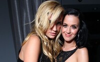Katy Perry, Kesha nebo Eminem čelí kritice. V jejich textech se objevuje sériový vrah Jeffrey Dahmer