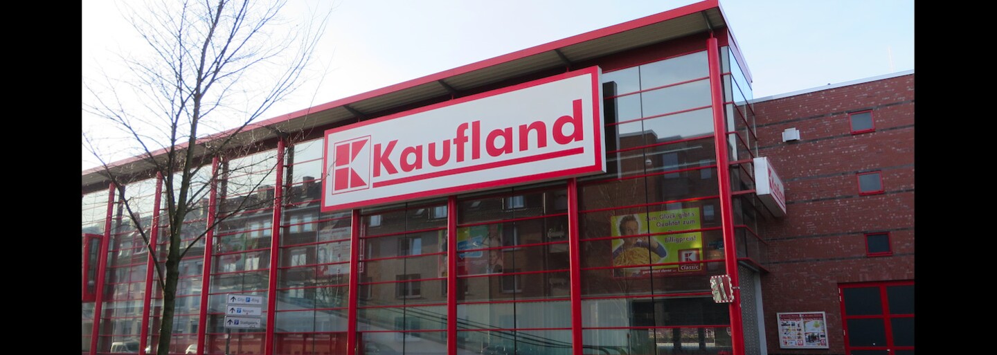 Kaufland spustil bizarní antivalentýnskou kampaň, která našla nové dno vkusu