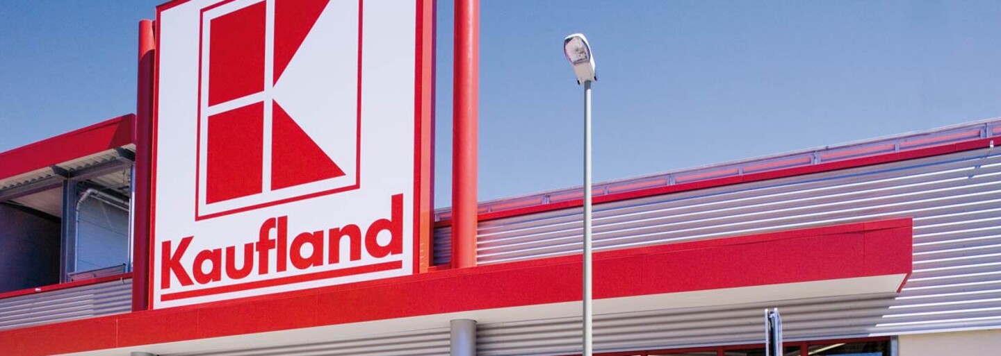 Kaufland začal vo veľkom prerábať svoje predajne. Čoho sa dočkáme v moderných obchodoch?