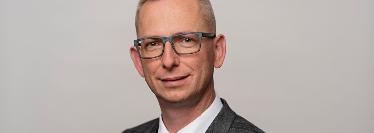 KDU-ČSL nebere údajné znásilnění maséra ani trochu vážně. Nedělejme z toho precedens