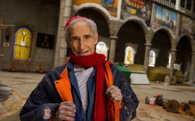 Když byl nemocný, přísahal, že pokud přežije, vybuduje katedrálu. Mnich vlastnoručně staví již 50 let Když byl nemocný, přísahal, že pokud přežije, vybuduje katedrálu. Mnich vlastnoručně staví již 50 let