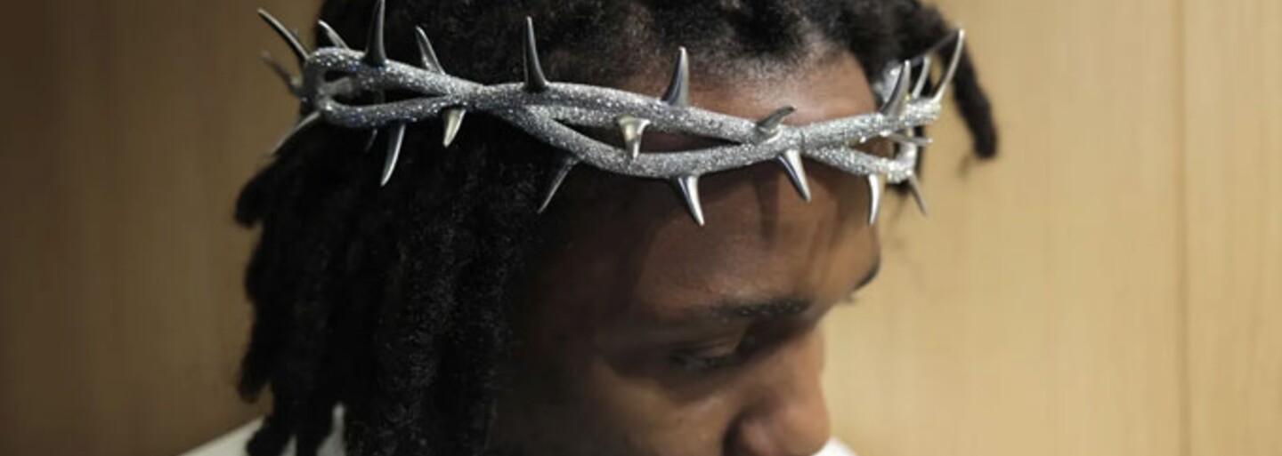 Kendrick Lamar's Thorn Crown Is Worth 1.5 Million Euros.