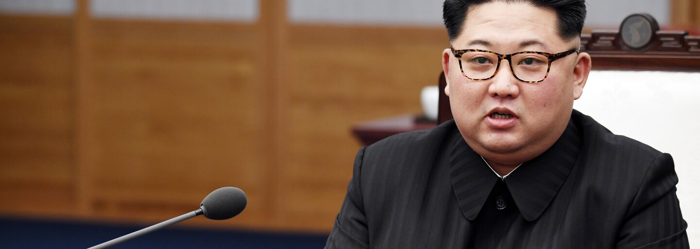 Kim Čong-un výrazne schudol. Špekuluje sa, či stratu hmotnosti spôsobilo vážne ochorenie alebo diéta a cvičenie