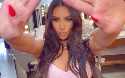 Kim Kardashian si našla náhradu za Kanyeho Westa – zabávača Peta Davidsona