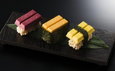 KitKat bude v Japonsku ponúkať sushi. V Tokiu si na špeciálnej edícii obľúbenej sladkosti ľudia pochutnajú už o pár dní KitKat bude v Japonsku ponúkať sushi. V Tokiu si na špeciálnej edícii obľúbenej sladkosti ľudia pochutnajú už o pár dní