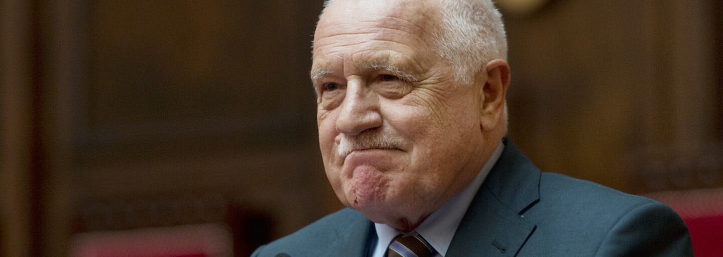Klaus podal žalobu na ministerstvo zdravotnictví kvůli pokutě za nenasazenou roušku