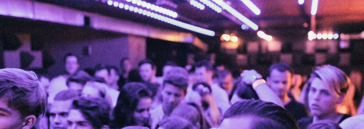 Klub Dole cez víkend roztočí žúry Tempomat a DNB Headz