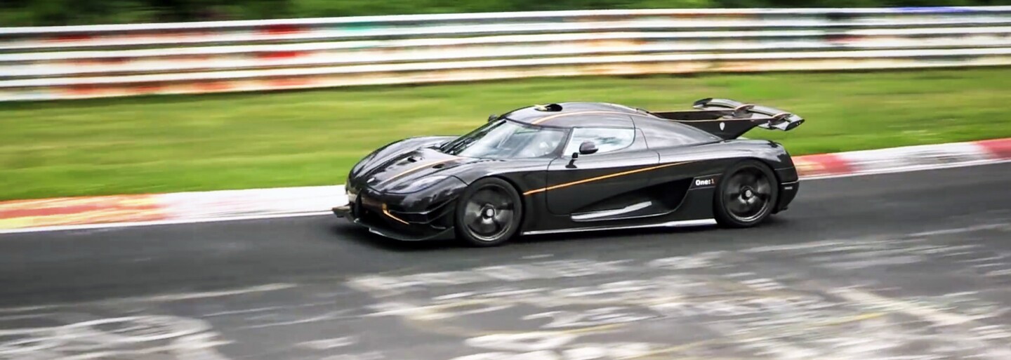 Koenigsegg se se supersportem One:1 vrátil na Nürburgring, aby překonal Porsche 918. Bude nejrychlejším autem planety?